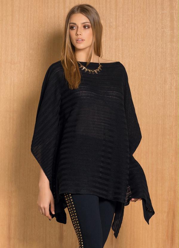 Poncho de Tricô Preto