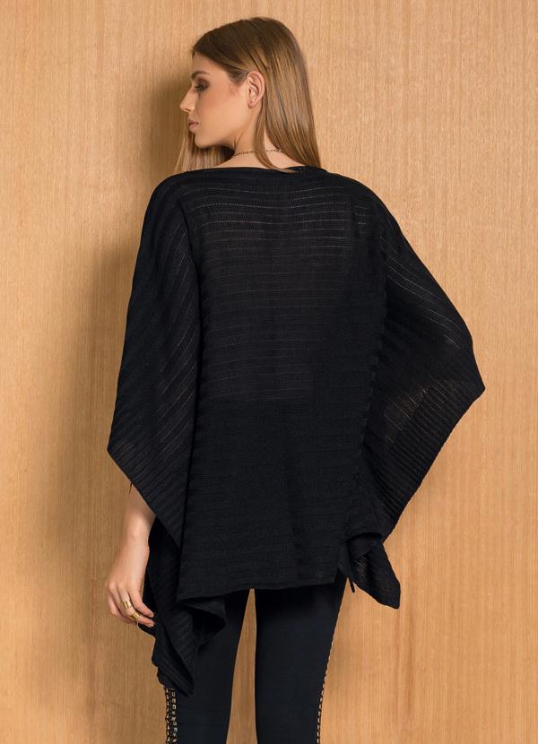 Poncho de Tricô Preto - Imagem 2